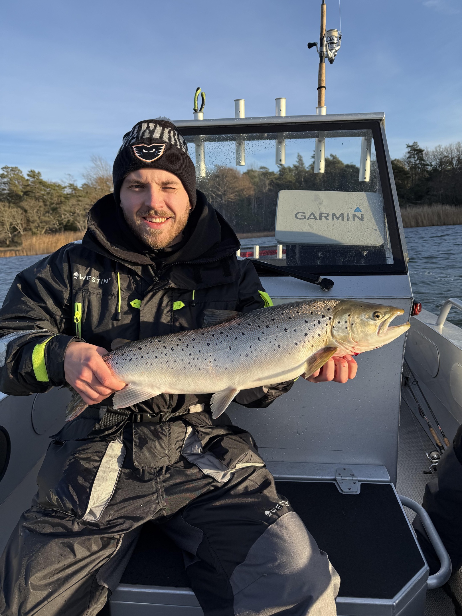 Havsöring, Trosa skärgård, Stockholms skärgårds, fiskeguide, företagsevent, fishing in Sweden.